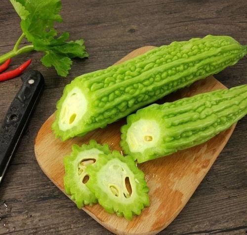 七年吃瓜解说,揭秘娱乐圈那些不为人知的幕后故事